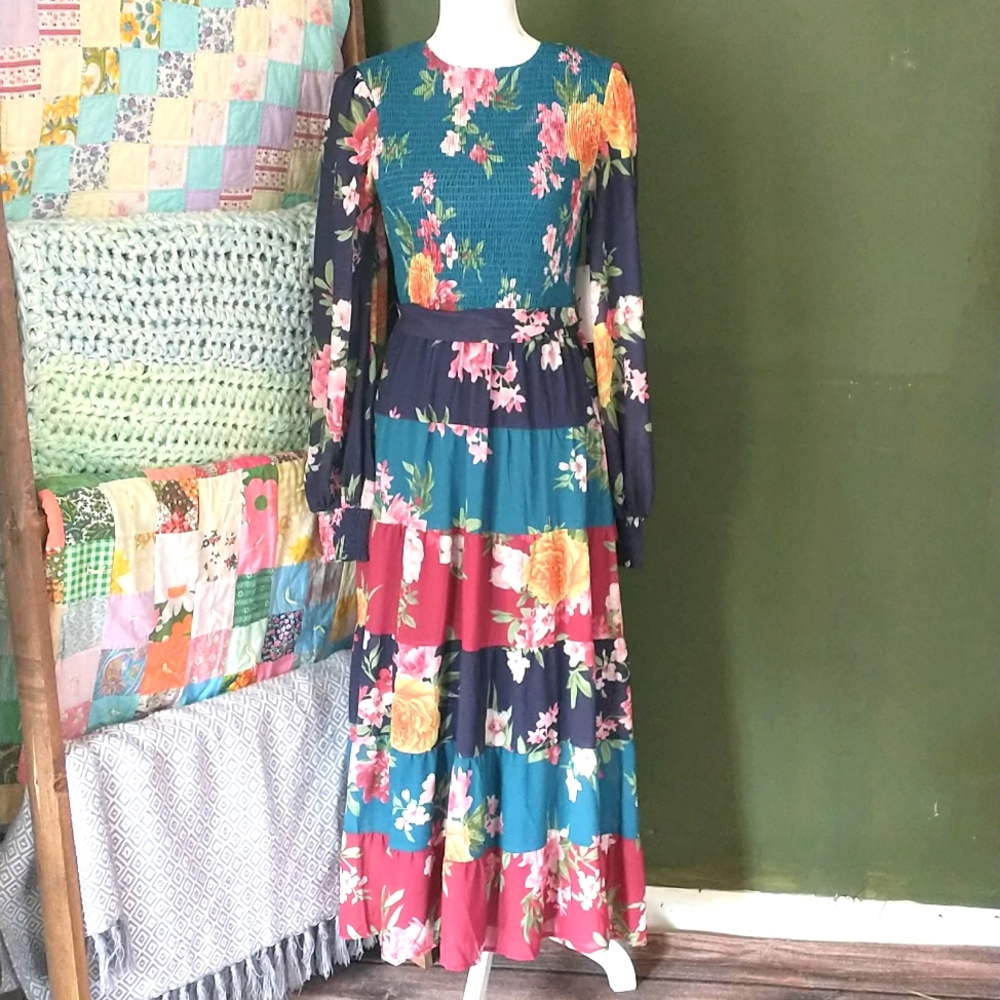 AURA elastic sheer long sleeve wide floral stripe maxi dress medium colorful